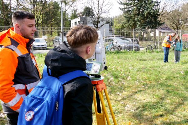P1266484
